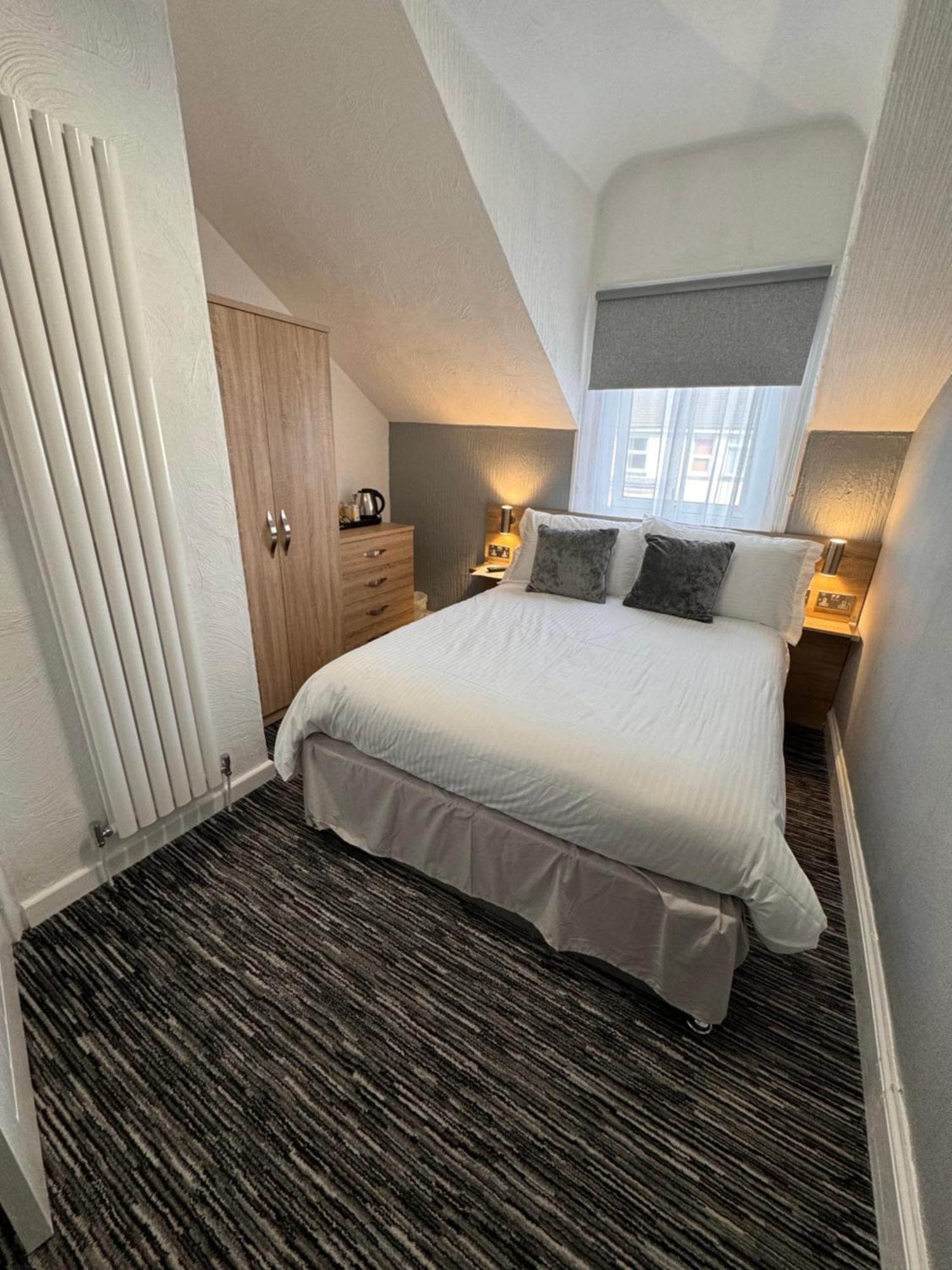 Delovely Hotel Blackpool Zewnętrze zdjęcie